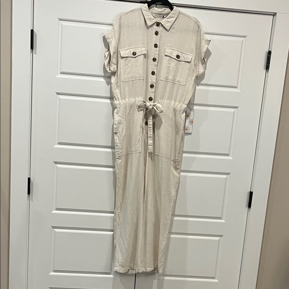 Stylish Cream Button-Down Jumpsuit